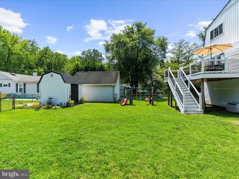 Exterior - 8111 Dogwood, Sparrows Point, MD 21219 photo 6 of 8