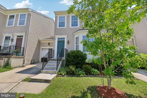 9729 Davison Rd, Middle River, MD 21220