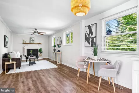 117 Chargeur Rd, Reisterstown, MD 21136
