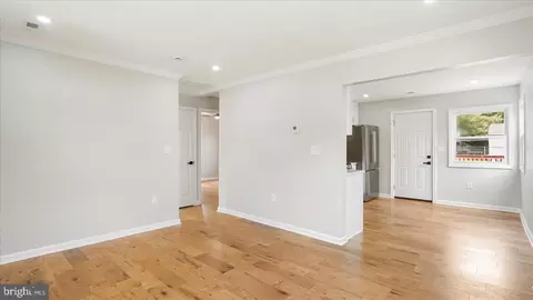 Entry Way - 40 Transverse Ave, Middle River, MD 21220 photo 2 of 5