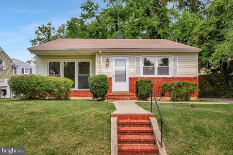 514 Gwynnvale Rd, Pikesville, MD 21208