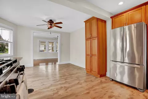 1326 Birch Ave, Halethorpe, MD 21227 photo 11