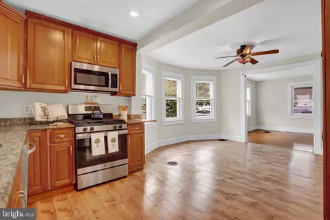 1326 Birch Ave, Halethorpe, MD 21227 photo 12
