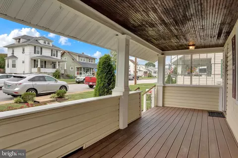 1326 Birch Ave, Halethorpe, MD 21227 photo 4