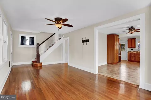 1326 Birch Ave, Halethorpe, MD 21227 photo 8