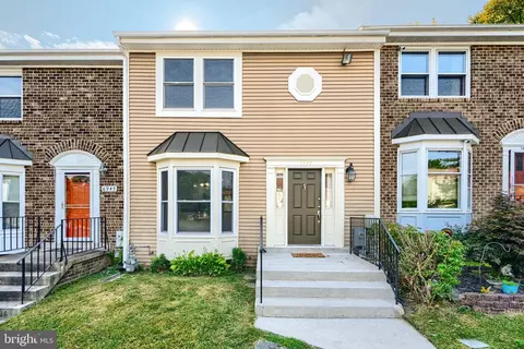 6943 Ten Timbers Ln, Baltimore, MD 21209