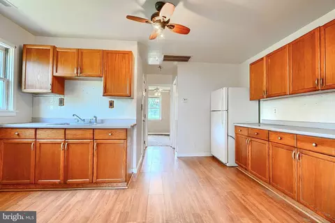 1702 Wilson Point Rd, Middle River, MD 21220 photo 7