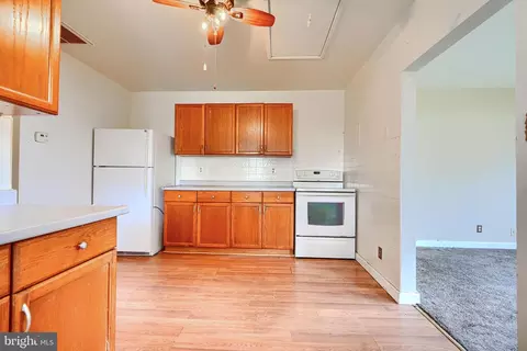 1702 Wilson Point Rd, Middle River, MD 21220 photo 6