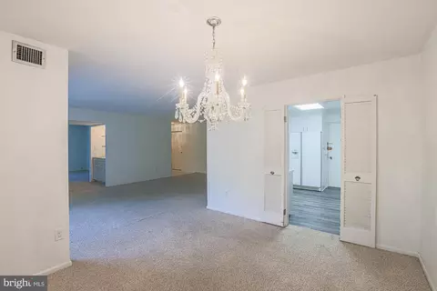 7 Slade Ave #321, Pikesville, MD 21208 photo 18