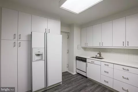 7 Slade Ave #321, Pikesville, MD 21208 photo 22