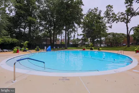7 Slade Ave #321, Pikesville, MD 21208 photo 43