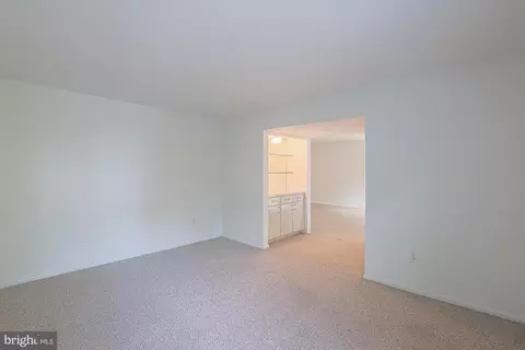 7 Slade Ave #321, Pikesville, MD 21208 photo 13