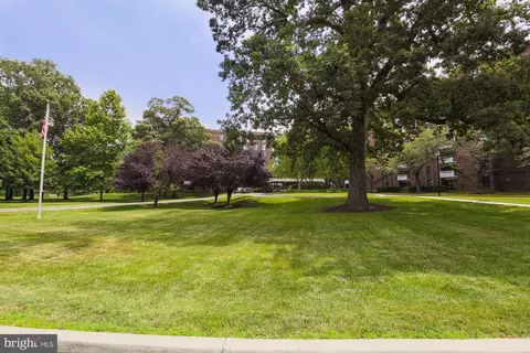 7 Slade Ave #321, Pikesville, MD 21208 photo 42