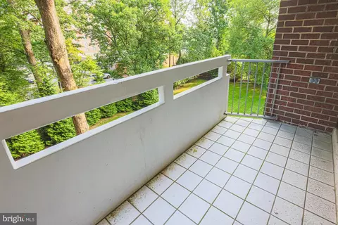 7 Slade Ave #321, Pikesville, MD 21208 photo 38