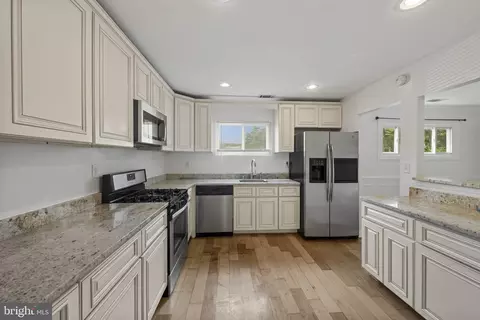 Kitchen - 7125 Fairbrook Rd, Windsor Mill, MD 21244 photo 1 of 2
