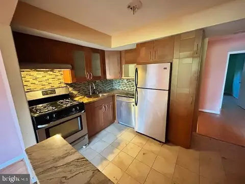 Kitchen - 3 Windblown Ct #102, Baltimore, MD 21209 photo 1 of 3