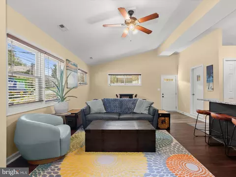 Living - 3824 Patterson Ave, Gwynn Oak, MD 21207 photo 3 of 3