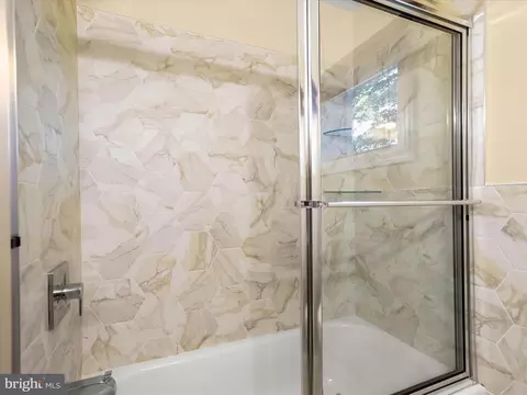 Bath - 3824 Patterson Ave, Gwynn Oak, MD 21207 photo 3 of 3