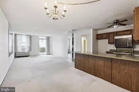 Living - 205 E Joppa Rd #2401, Towson, MD 21286 photo 2 of 3
