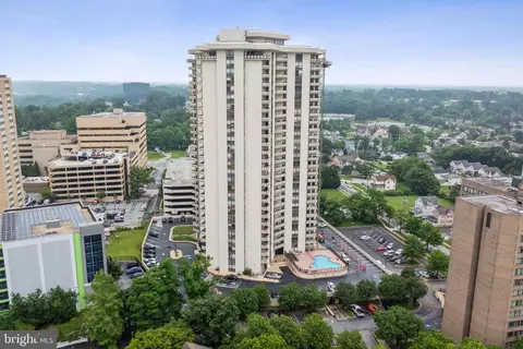 205 E Joppa Rd #2401, Towson, MD 21286