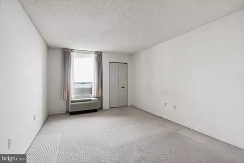 Bedroom - 205 E Joppa Rd #2401, Towson, MD 21286 photo 3 of 4