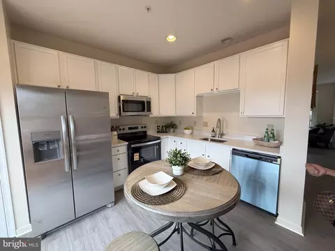 Kitchen - 9710 Biggs Rd, Middle River, MD 21220 photo 2 of 3