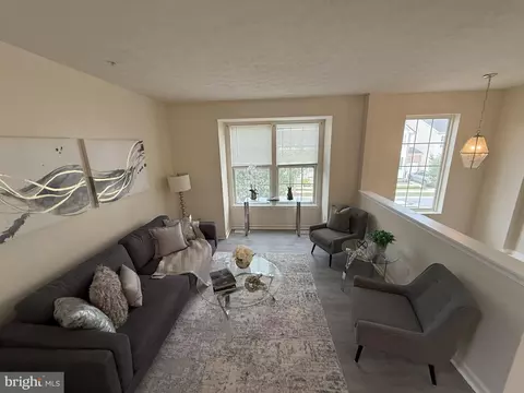 Living - 9710 Biggs Rd, Middle River, MD 21220 photo 2 of 2
