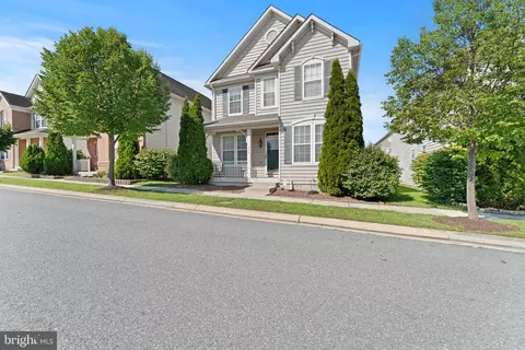 Exterior - 708 Peterson Rd, Middle River, MD 21220 photo 2 of 8