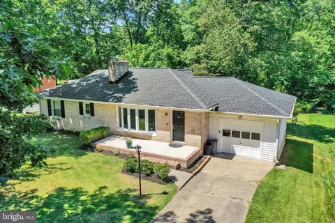 9208 Hines Rd, Parkville, MD 21234