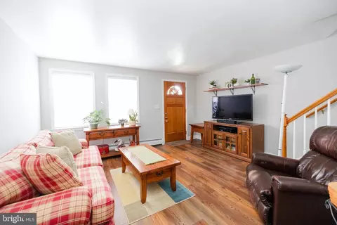 1083 Elm Rd, Halethorpe, MD 21227 photo 6