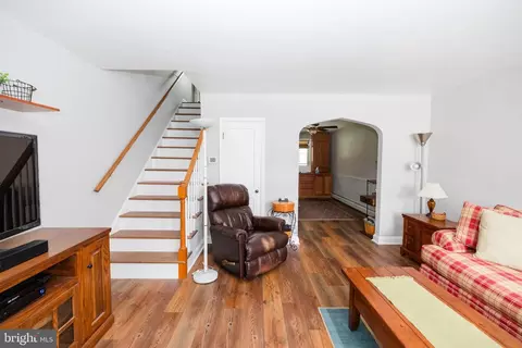 1083 Elm Rd, Halethorpe, MD 21227 photo 7