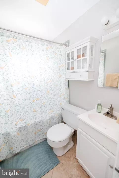 1083 Elm Rd, Halethorpe, MD 21227 photo 19