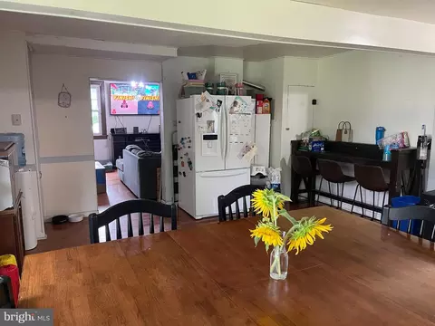 114 4th Ave, Lansdowne, MD 21227 photo 8