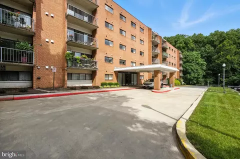 7202 Rockland Hills Dr #201, Baltimore, MD 21209