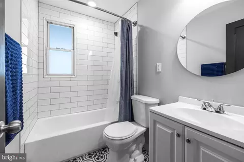 Bath - 3526 Loganview Dr, Dundalk, MD 21222 photo 1 of 2