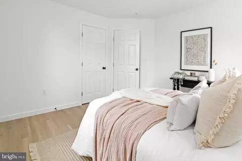 Bedroom - 25 Leeway, Dundalk, MD 21222 photo 2 of 5