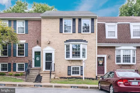 5735 Richardson Mews Sq, Halethorpe, MD 21227