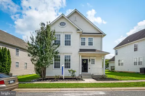 703 Nellis Rd, Middle River, MD 21220