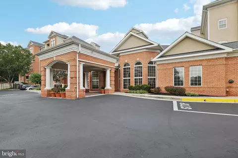 400 Symphony Cir #455D, Cockeysville, MD 21030