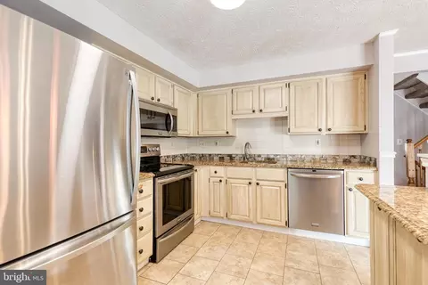 21 Ramsgate Ct, Halethorpe, MD 21227 photo 18