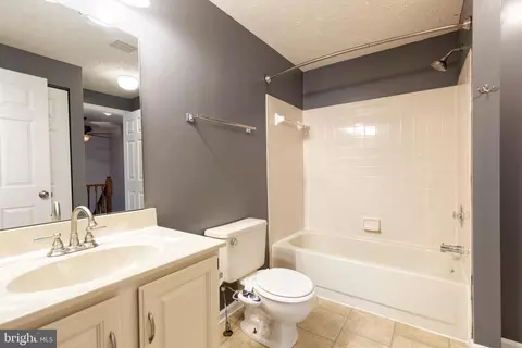 21 Ramsgate Ct, Halethorpe, MD 21227 photo 27