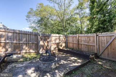 21 Ramsgate Ct, Halethorpe, MD 21227 photo 34
