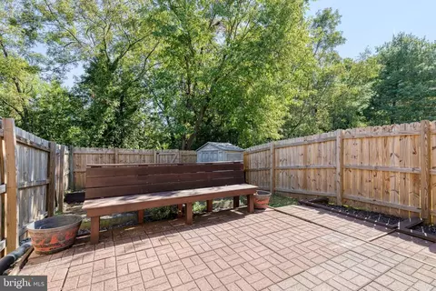 21 Ramsgate Ct, Halethorpe, MD 21227 photo 32