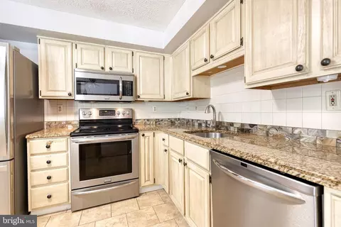 21 Ramsgate Ct, Halethorpe, MD 21227 photo 14