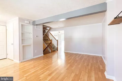 21 Ramsgate Ct, Halethorpe, MD 21227 photo 3