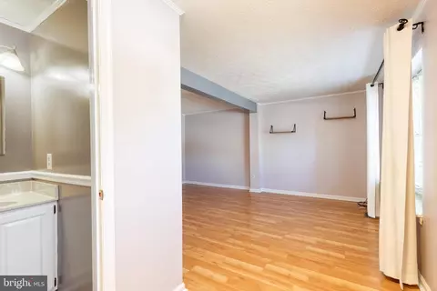 21 Ramsgate Ct, Halethorpe, MD 21227 photo 7