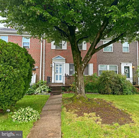 9713 Conmar Rd, Middle River, MD 21220 photo 3