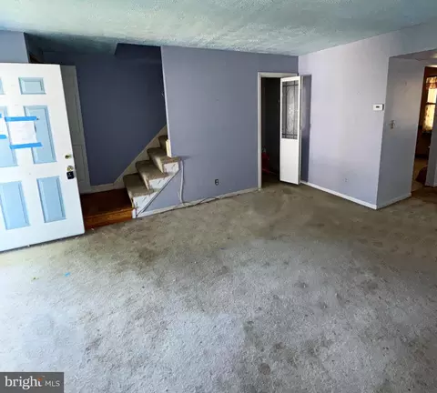 9713 Conmar Rd, Middle River, MD 21220 photo 4