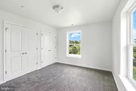 Bedroom - 2732 Daisy Ave, Baltimore, MD 21227 photo 5 of 10