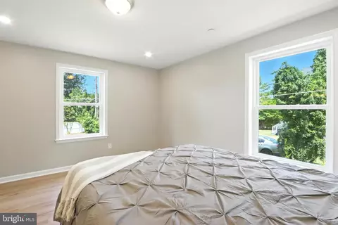 Bedroom - 2732 Daisy Ave, Baltimore, MD 21227 photo 4 of 10